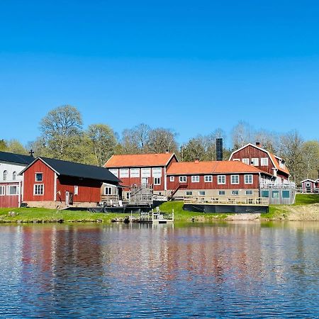 Trehoerna Hotell & Konferens Trehorna Exterior photo